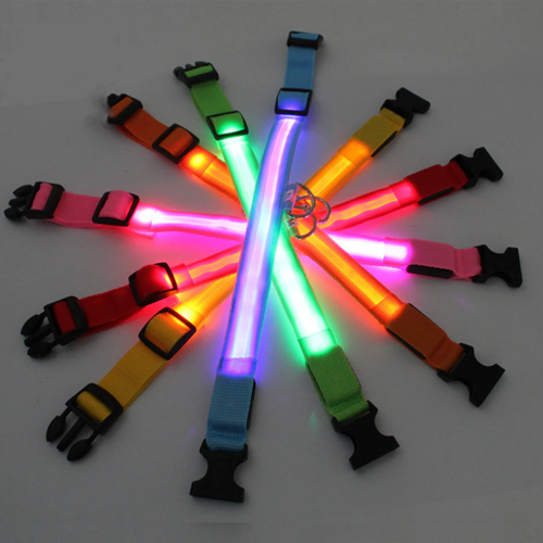 Collar LED Ajustable para Perros Luz Intermitente Brillante Seguridad para Mascotas