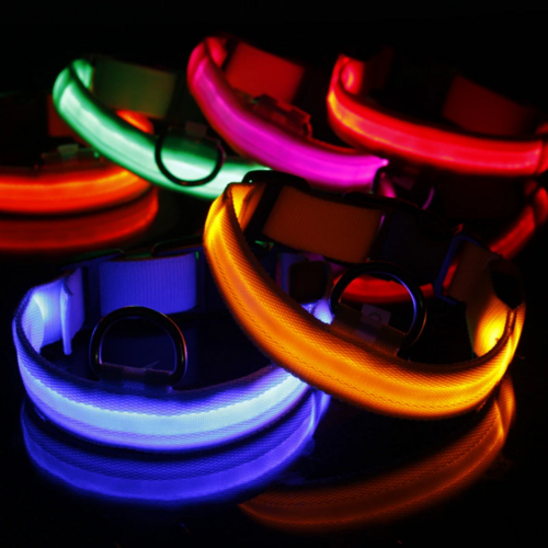 Collar LED Ajustable para Perros Luz Intermitente Brillante Seguridad para Mascotas