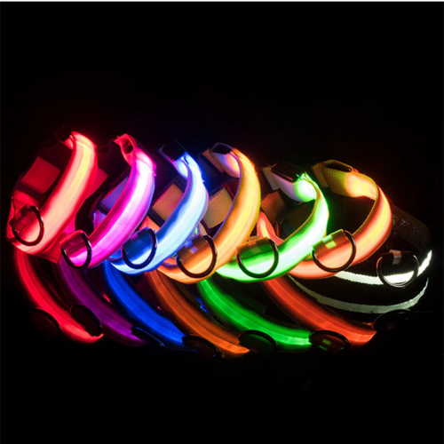 Collar LED Ajustable para Perros Luz Intermitente Brillante Seguridad para Mascotas