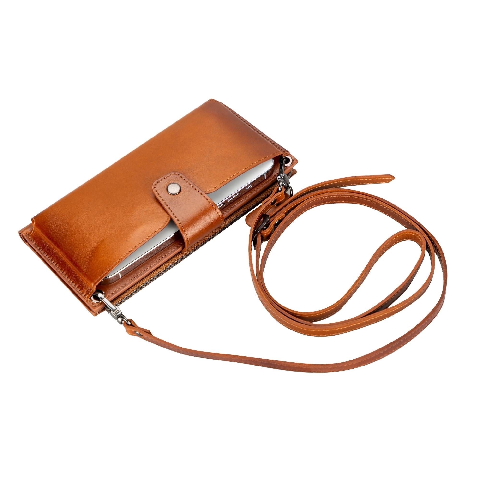 Billetera de cuero con correa para celular Kaycee para mujer